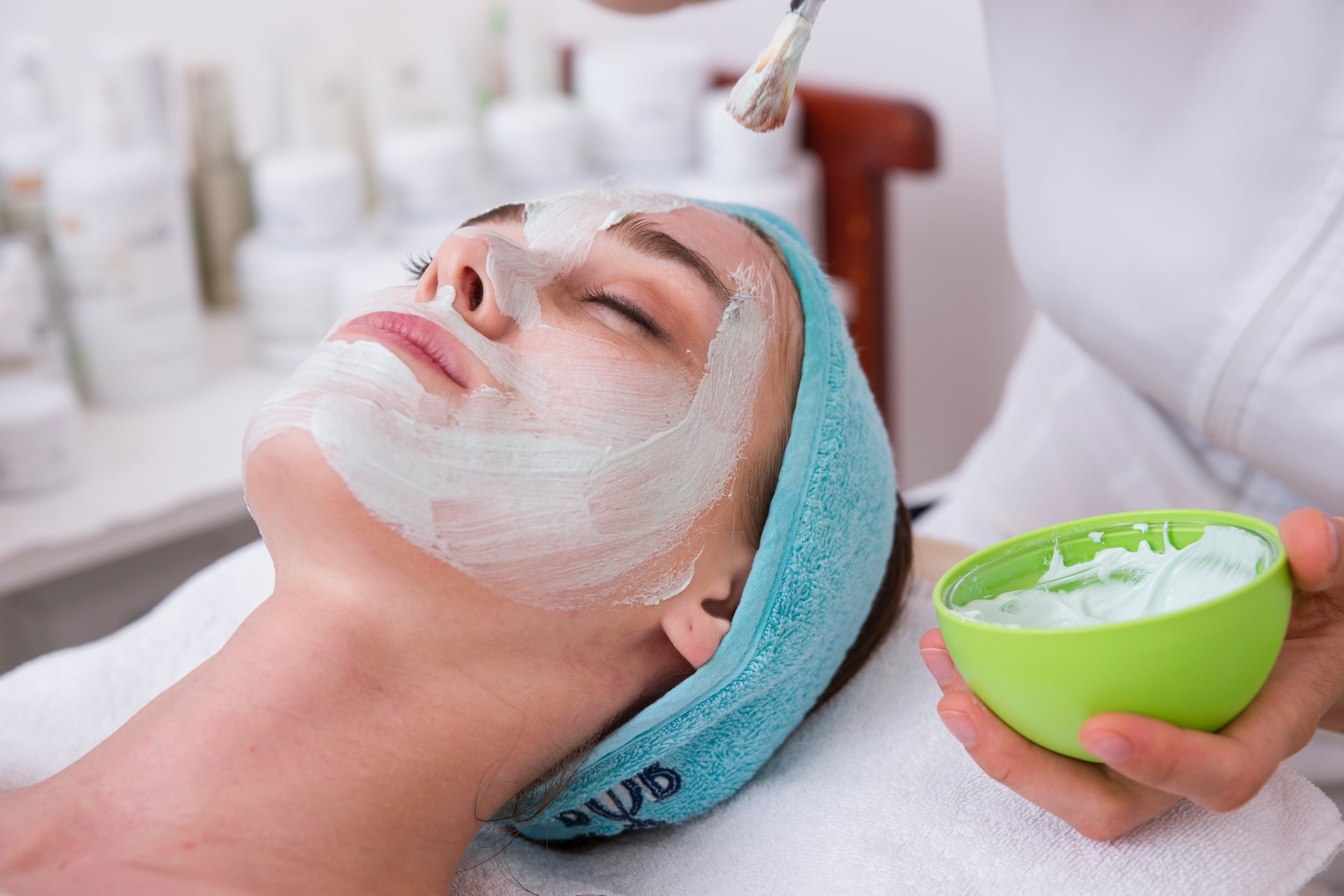 Esthetician service photo 1 of 3