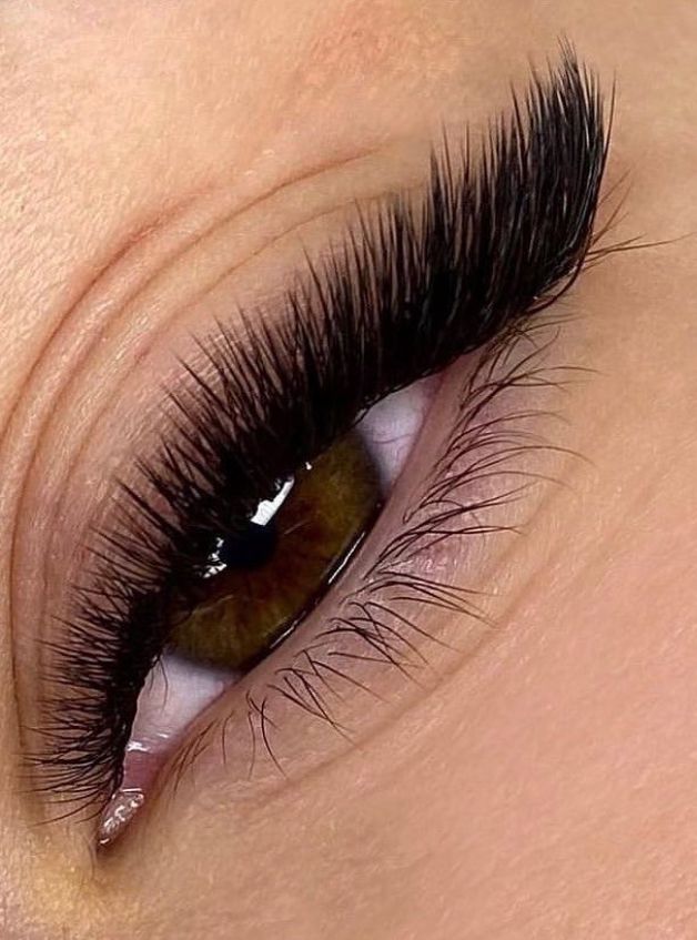 Lash Technicians service photo 1 of 3
